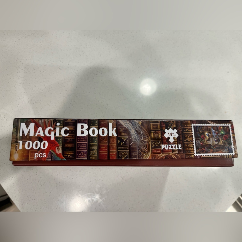 Magic Book 1,000 Piece Puzzle - Picture 3 of 4
